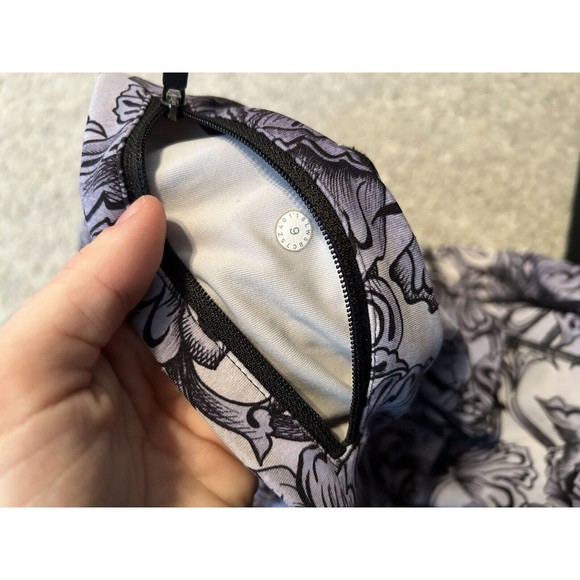 Lululemon Wunder‎ Under Hi-Rise 27in.  Hanakatoba Luxtreme  Starlight Sz 6 - Picture 4 of 6